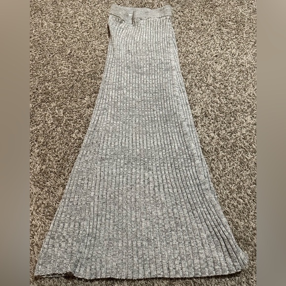 Glassons Dresses & Skirts - Ribbed Knit Column Maxi Skirt - Charcoal Gray - Size Small